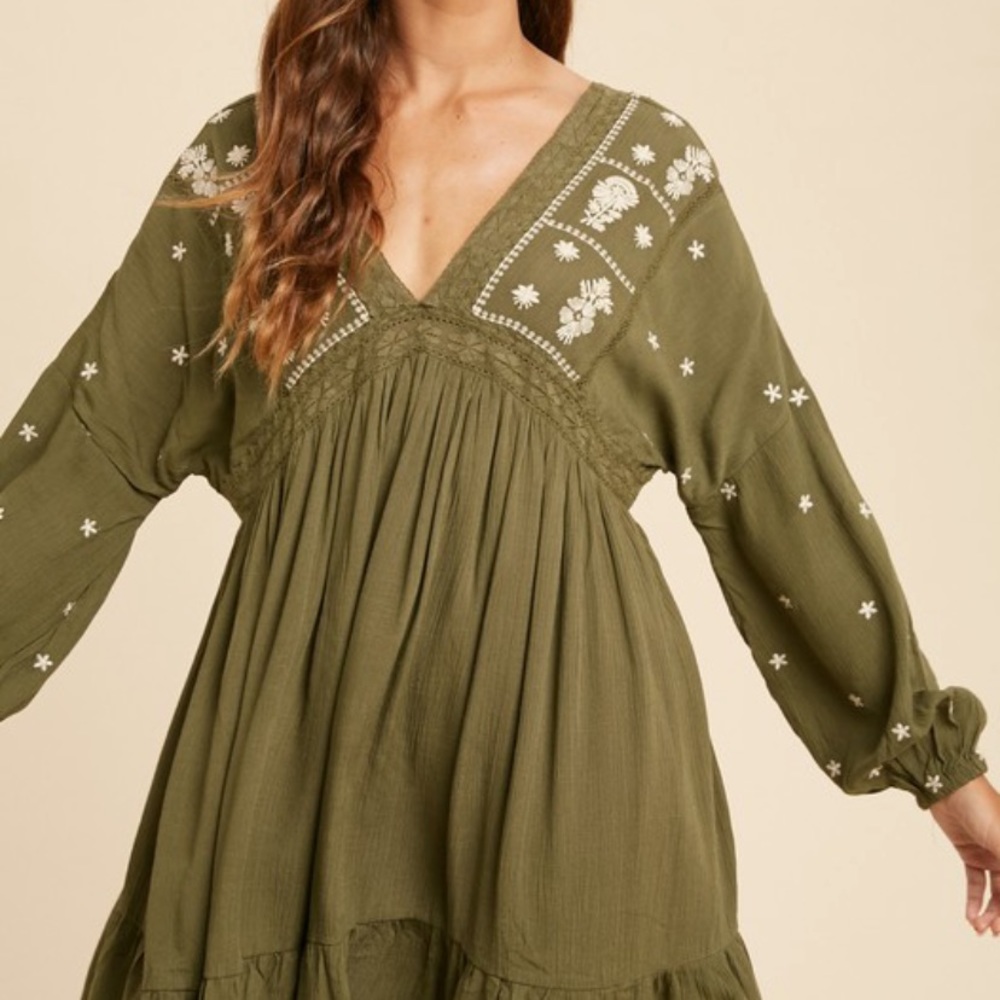 Olive embroidery flowy mini dress
